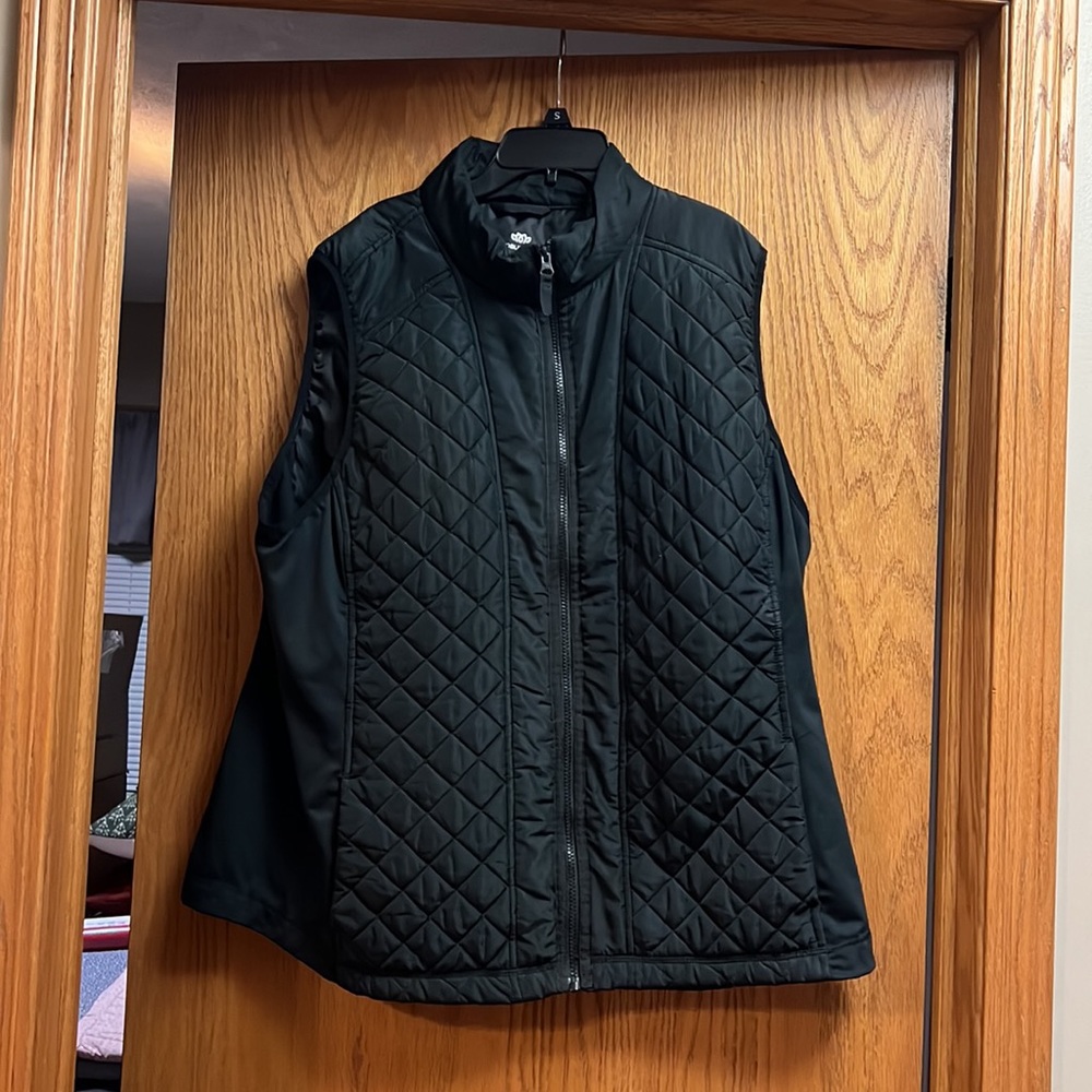 Maurices Sz 3 Black Vest